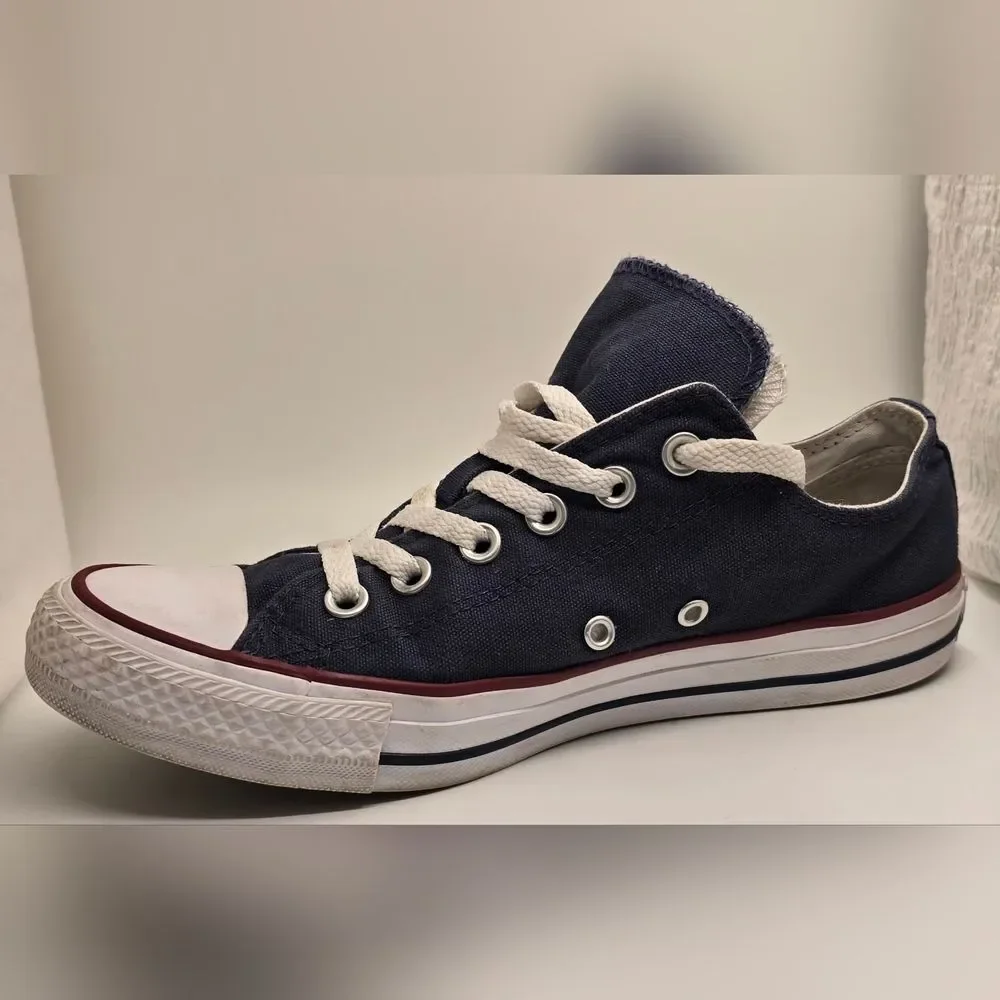 Converse Navy Canvas Women's Athletic Shoes 8 - Picture 6 of 8